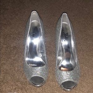 Iridescent sparky Worthington heels